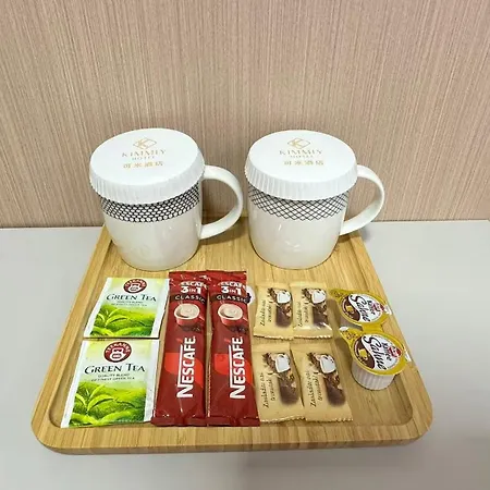 Kimmiy Garni Attic Near Airport