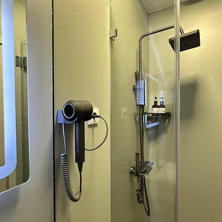 Hotel Kimmiy Garni Attic Near Airport